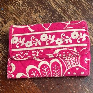 Vera Bradley Fuchsia and White Floral Accessory